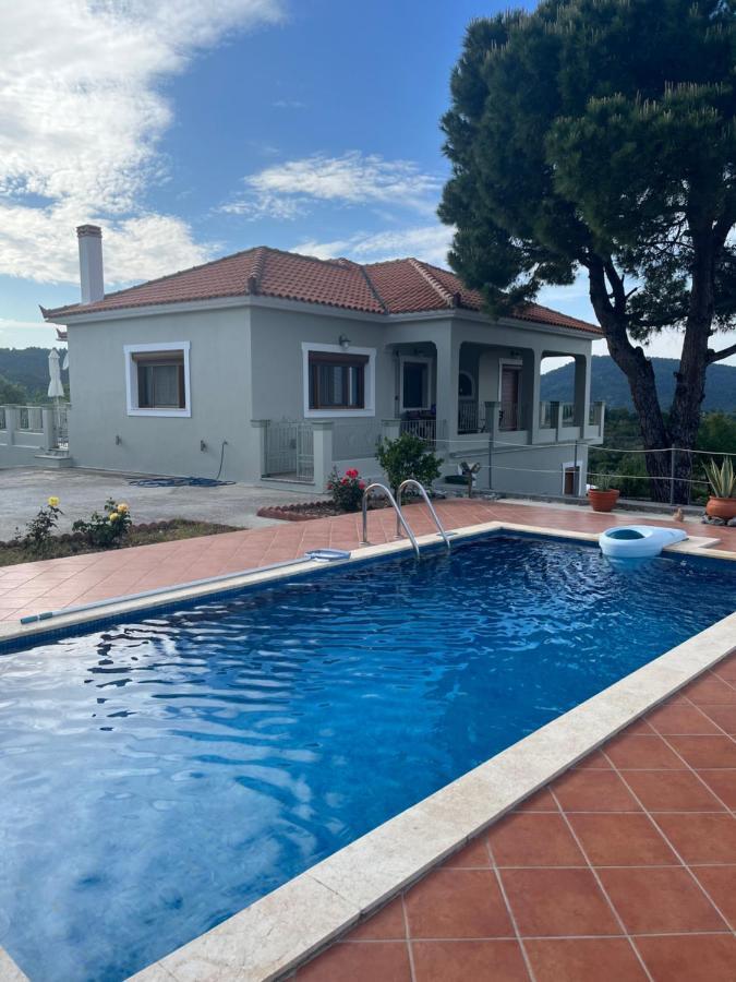 Villa Ouranos In Pefkias Skopelos Exterior foto